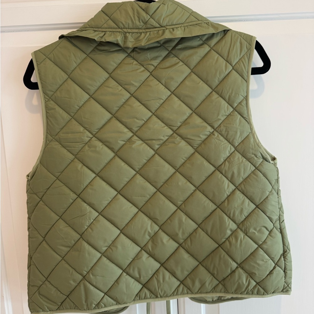 Green Quilted Vest - Picture 3 of 3